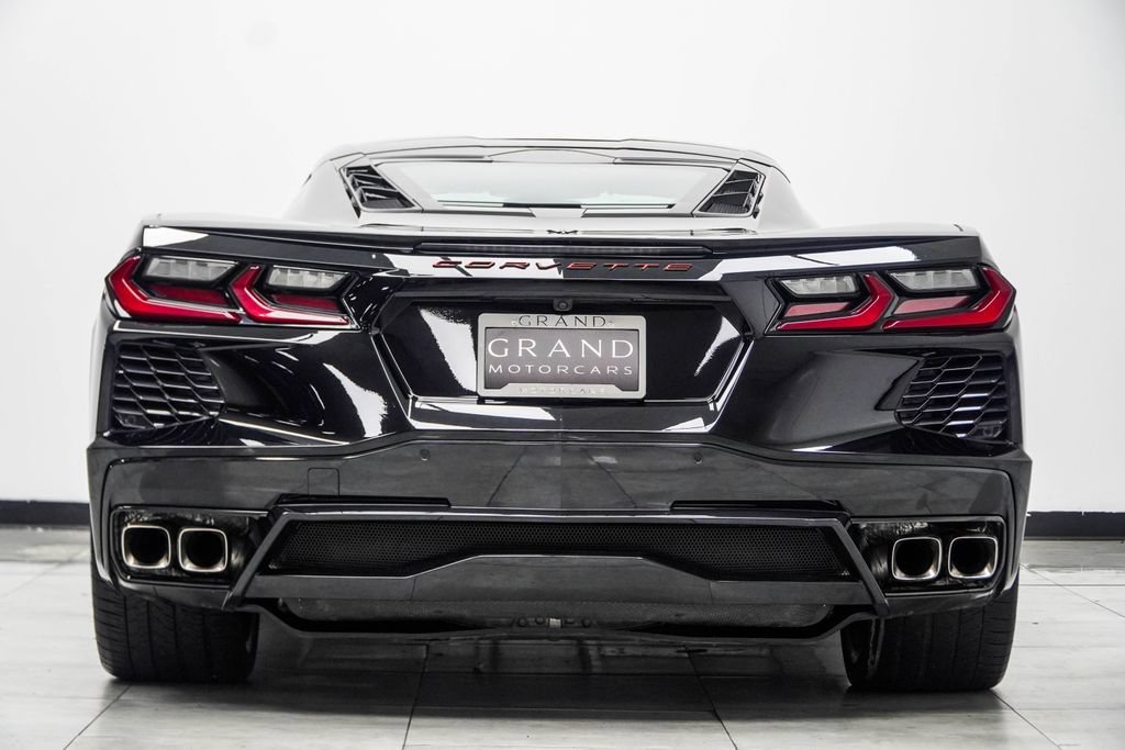 Used 2022 Chevrolet Corvette Stingray Coupe w/ 1LT RWD image 16