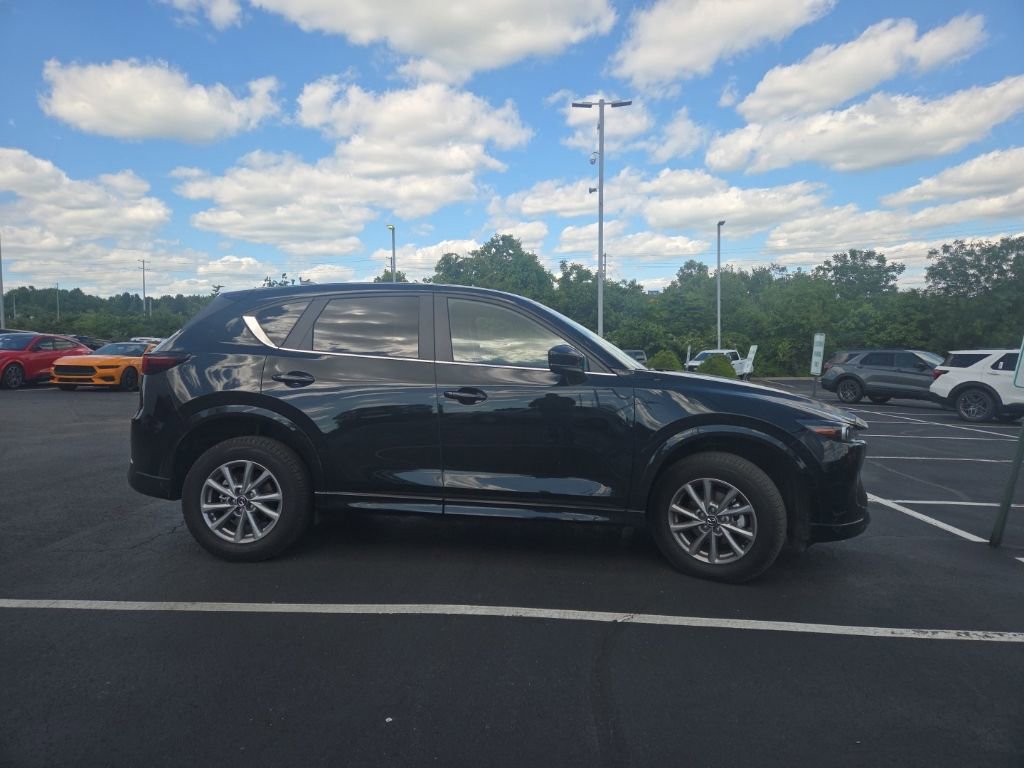 Used 2025 MAZDA CX-5 AWD 2.5 S w/ Preferred Package image 6