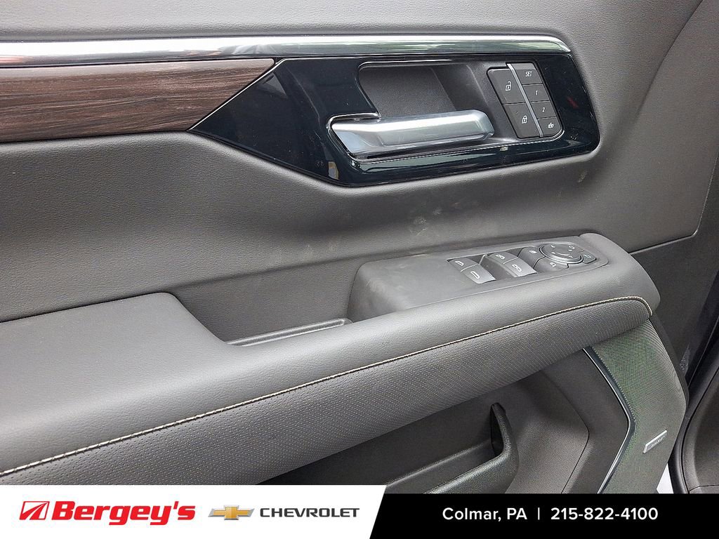 New 2026 Chevrolet Tahoe Premier w/ Sun And Tow Package image 9