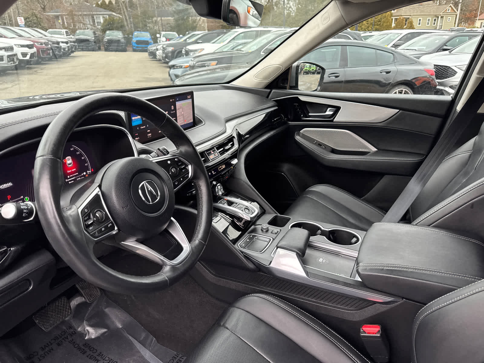 Used 2024 Acura MDX SH-AWD w/ Technology Package image 12