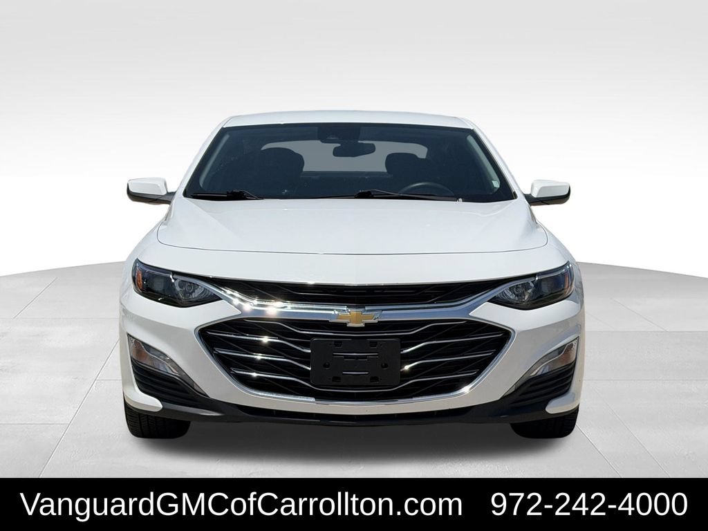 Used 2024 Chevrolet Malibu LT FWD image 3