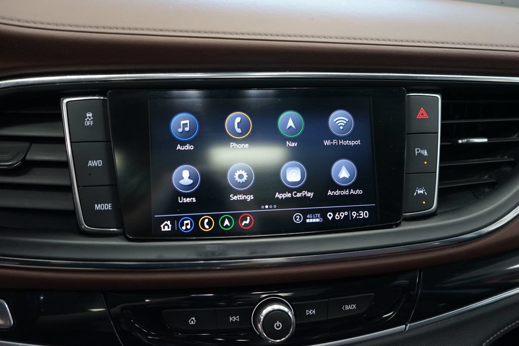 Used 2021 Buick Enclave Avenir w/ Avenir Technology Package AWD/4WD image 40