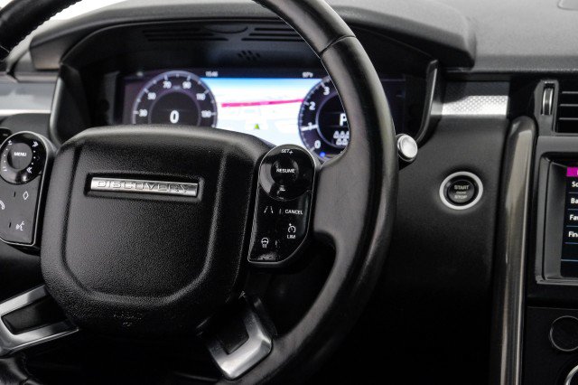 Used 2020 Land Rover Discovery Landmark AWD/4WD image 19