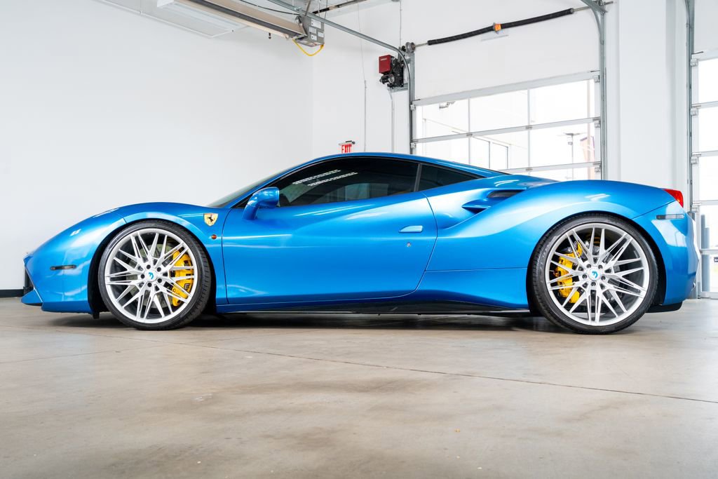 Used 2019 Ferrari 488 GTB image 8