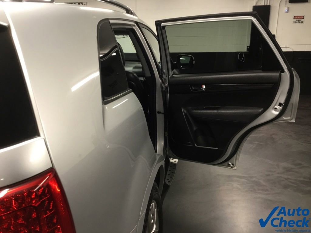 Used 2013 Kia Sorento SX w/ SX Premium Pkg image 34