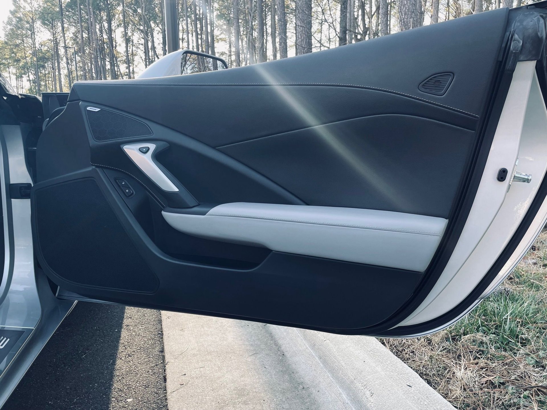 Used 2015 Chevrolet Corvette Stingray Convertible w/ 2LT Preferred Equipment Group image 51