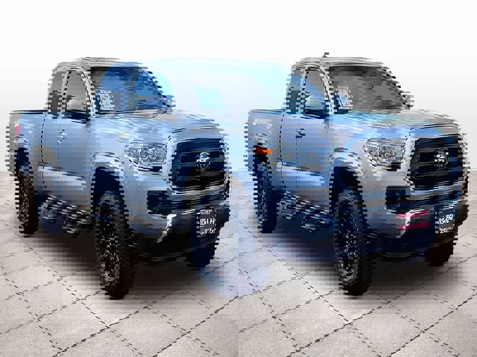 Used 2023 Toyota Tacoma SR image 2