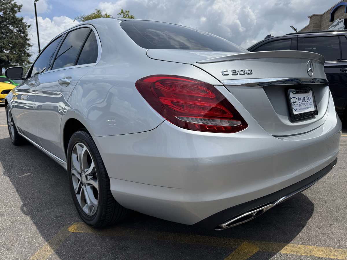 Used 2016 Mercedes-Benz C 300 4MATIC Sedan image 7