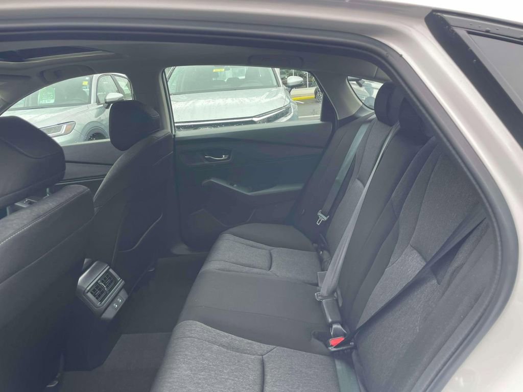 Certified 2025 Honda Accord SE image 10