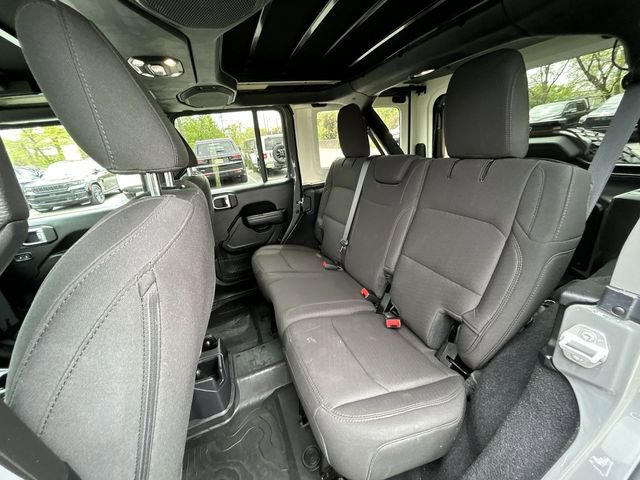 Used 2023 Jeep Wrangler Unlimited Sport AWD/4WD image 23