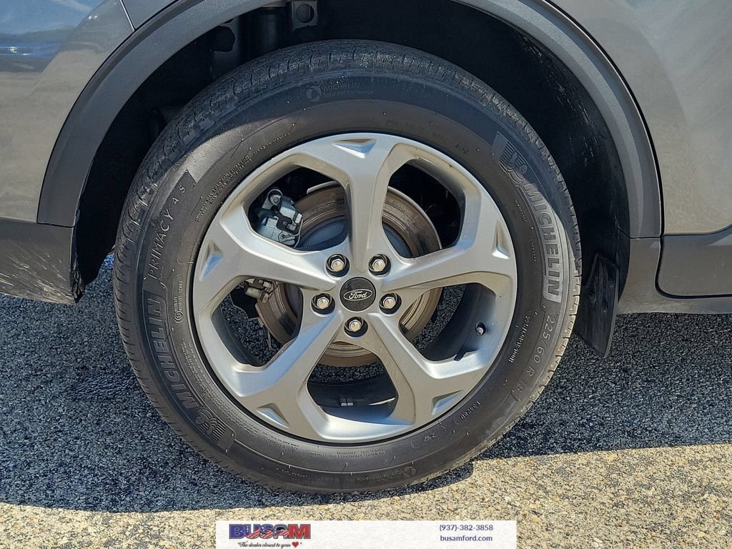 Certified 2025 Ford Escape ST-Line AWD/4WD image 8