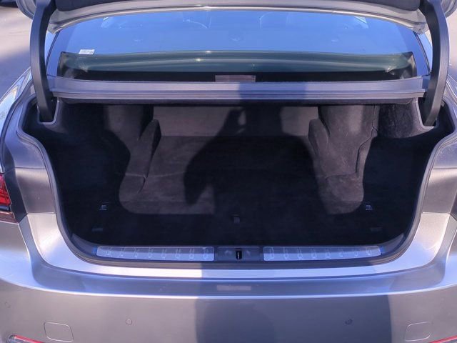 Used 2022 Lexus LS 500 w/ Cold Weather Package (CK) image 33