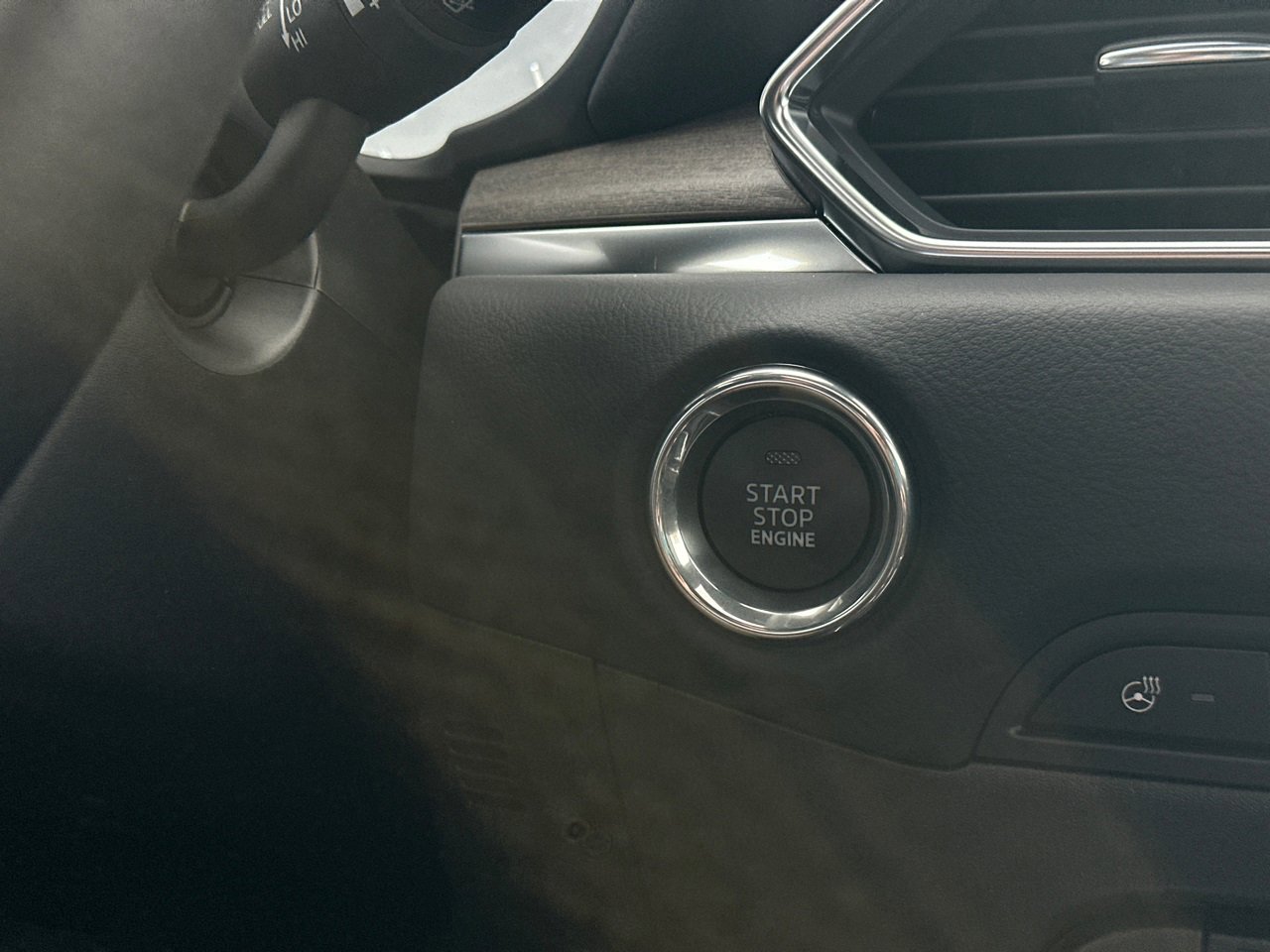 New 2025 MAZDA CX-5 Signature image 32