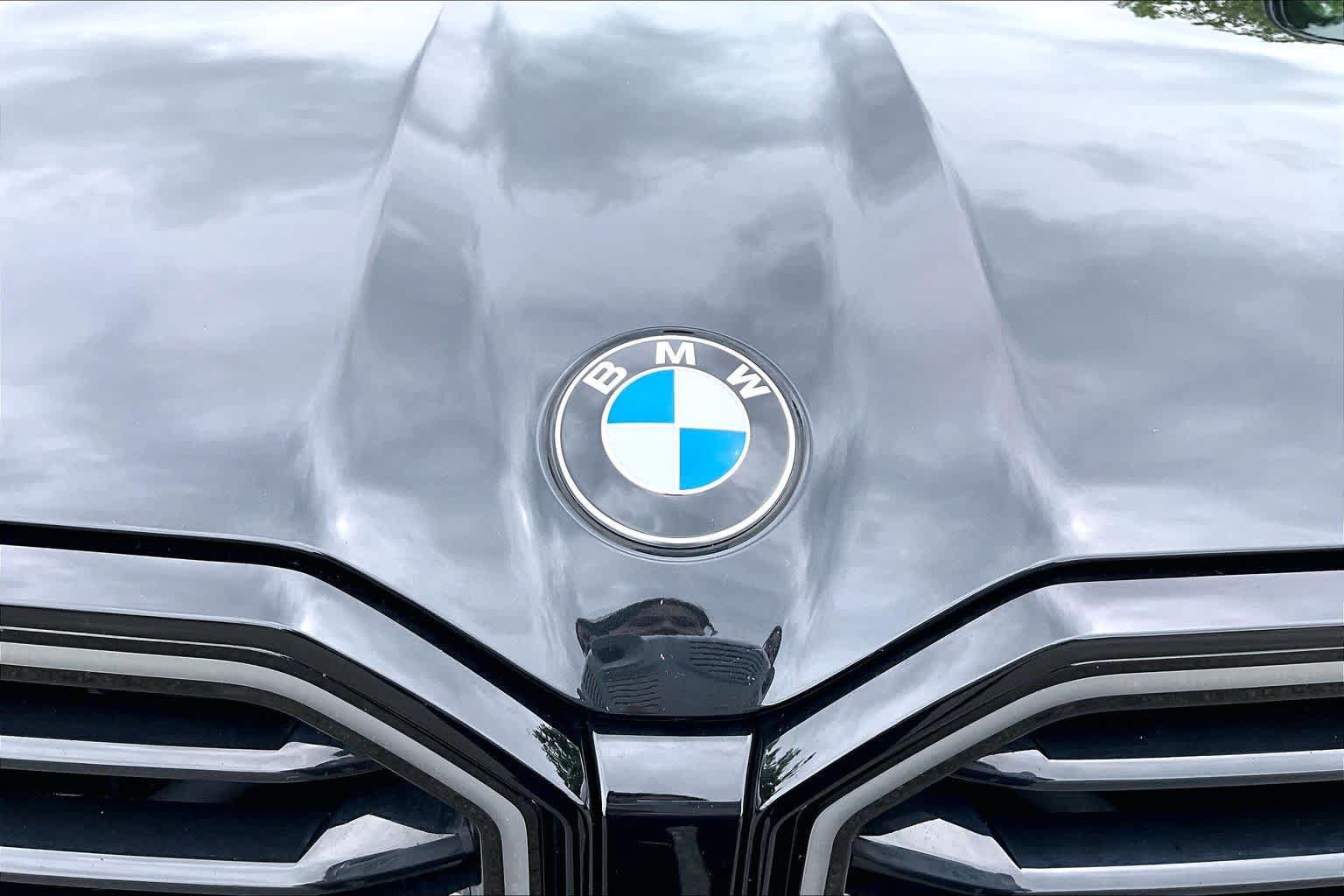 Used 2024 BMW XM AWD/4WD image 18