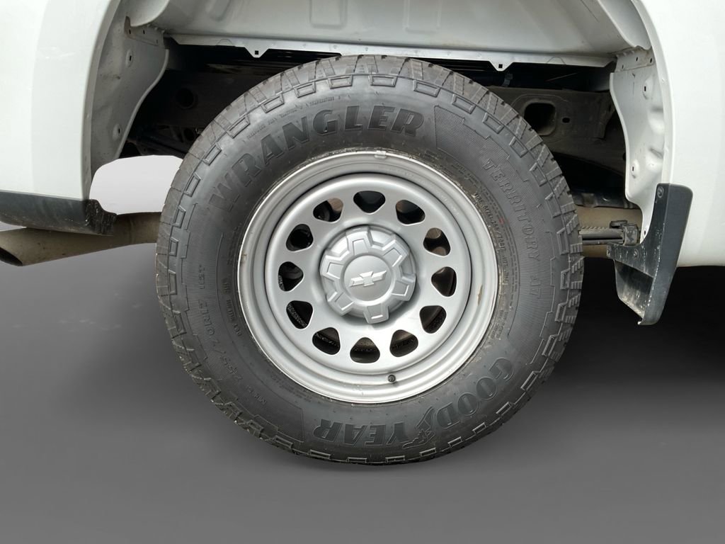 Used 2022 Chevrolet Silverado 1500 W/T w/ WT Value Package image 10