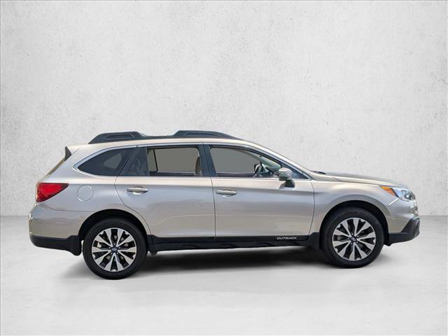 Used 2017 Subaru Outback 2.5i Limited AWD/4WD image 5