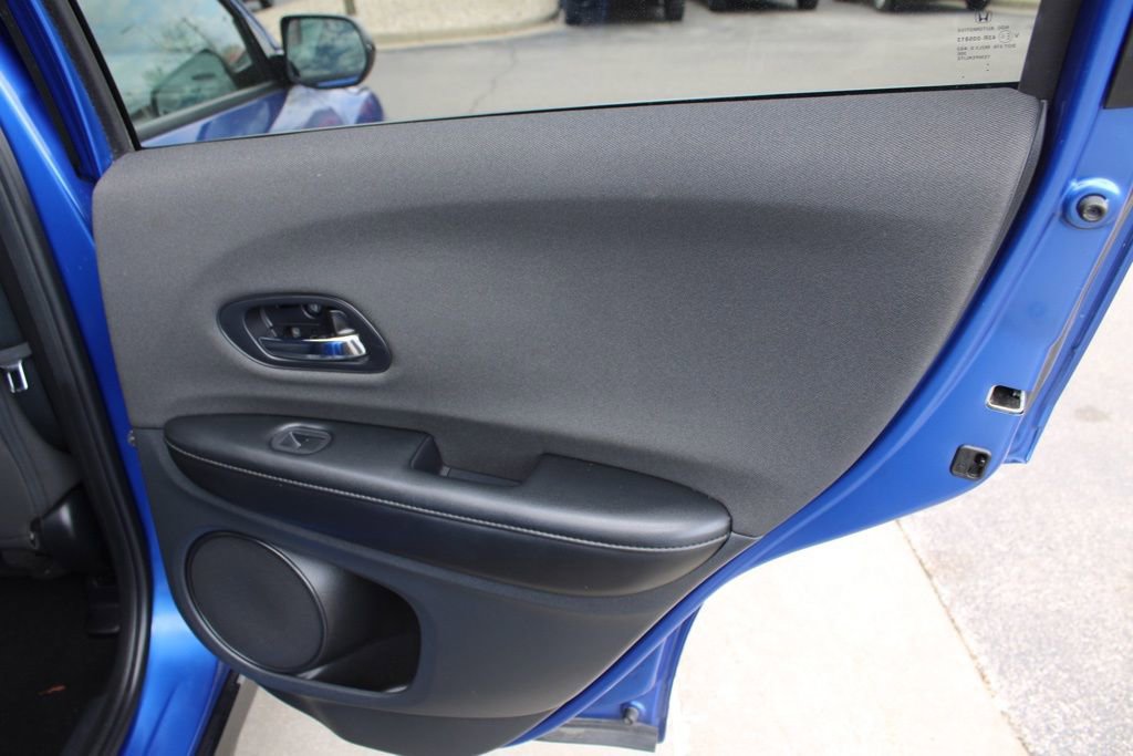 Used 2021 Honda HR-V Sport image 22