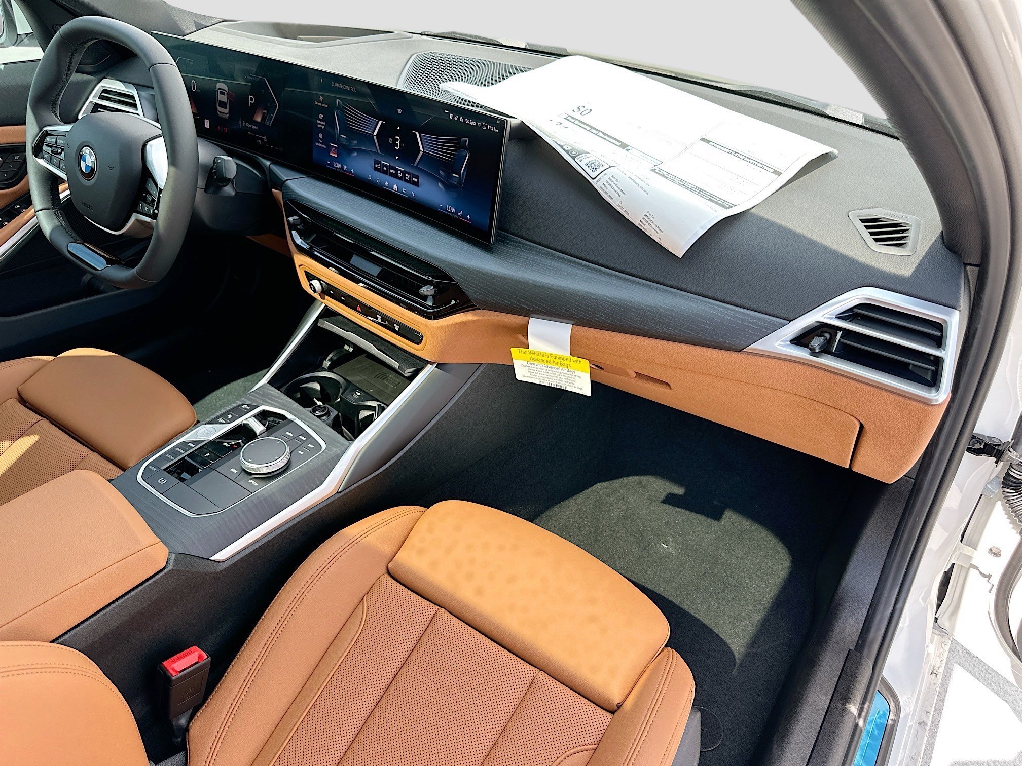 Used 2025 BMW 330i Sedan w/ Premium Package RWD image 29