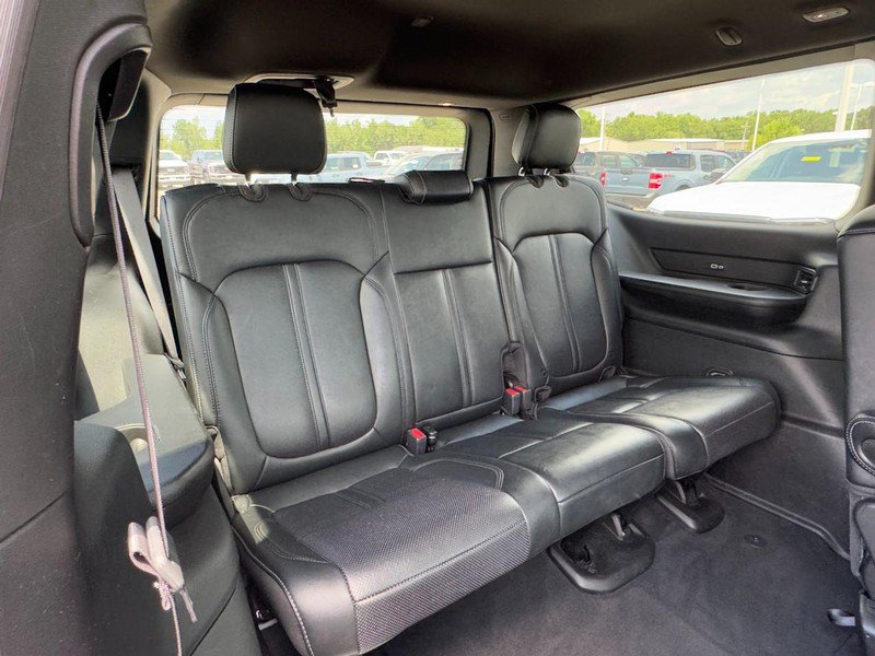 Used 2024 Jeep Wagoneer Series II AWD/4WD image 11