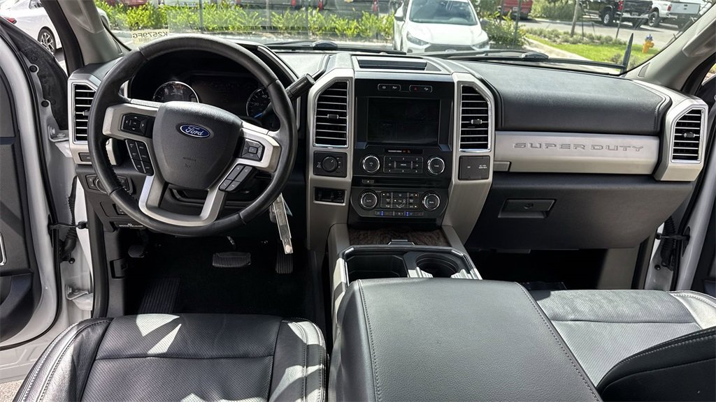 Used 2017 Ford F350 Lariat w/ Chrome Package image 37