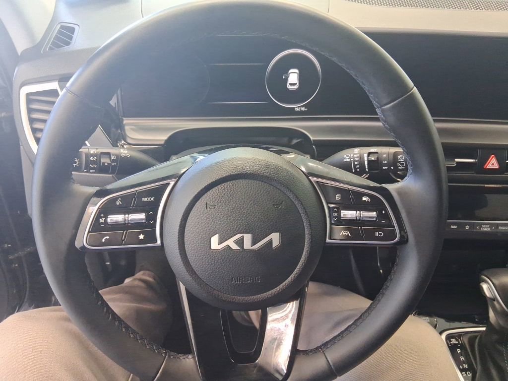 Used 2024 Kia Seltos S image 10