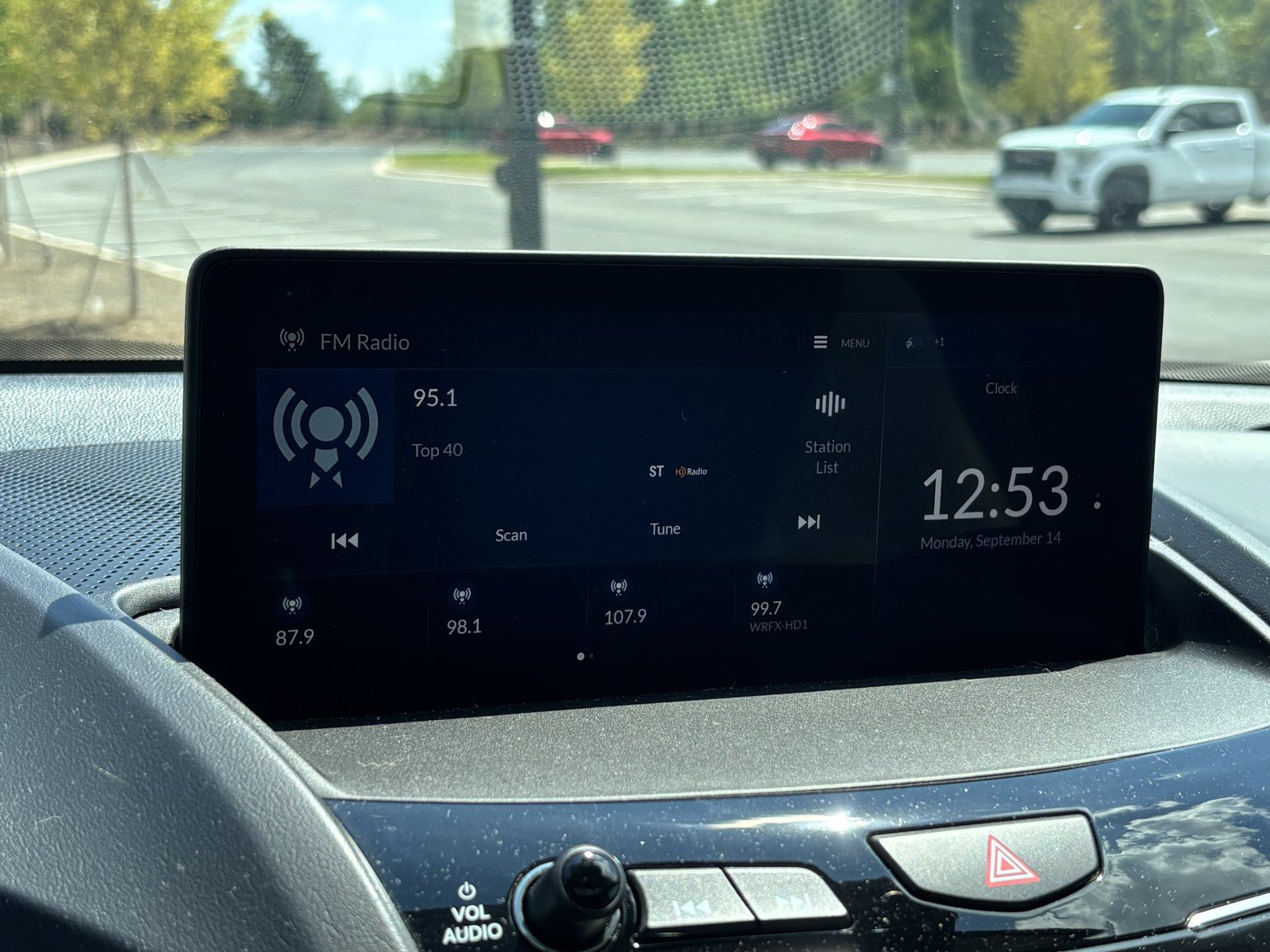 Used 2019 Acura RDX FWD image 25