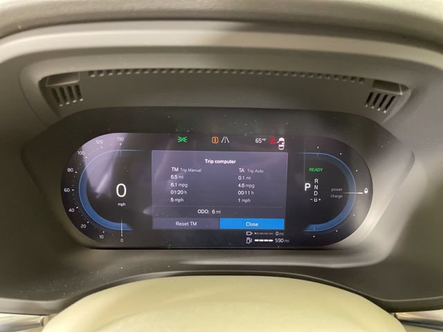 Certified 2025 Volvo XC60 T8 Plus w/ Protection Package Premier AWD/4WD image 30