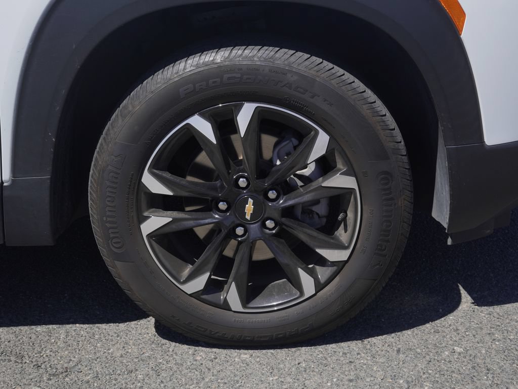 Used 2023 Chevrolet TrailBlazer LT AWD/4WD image 4