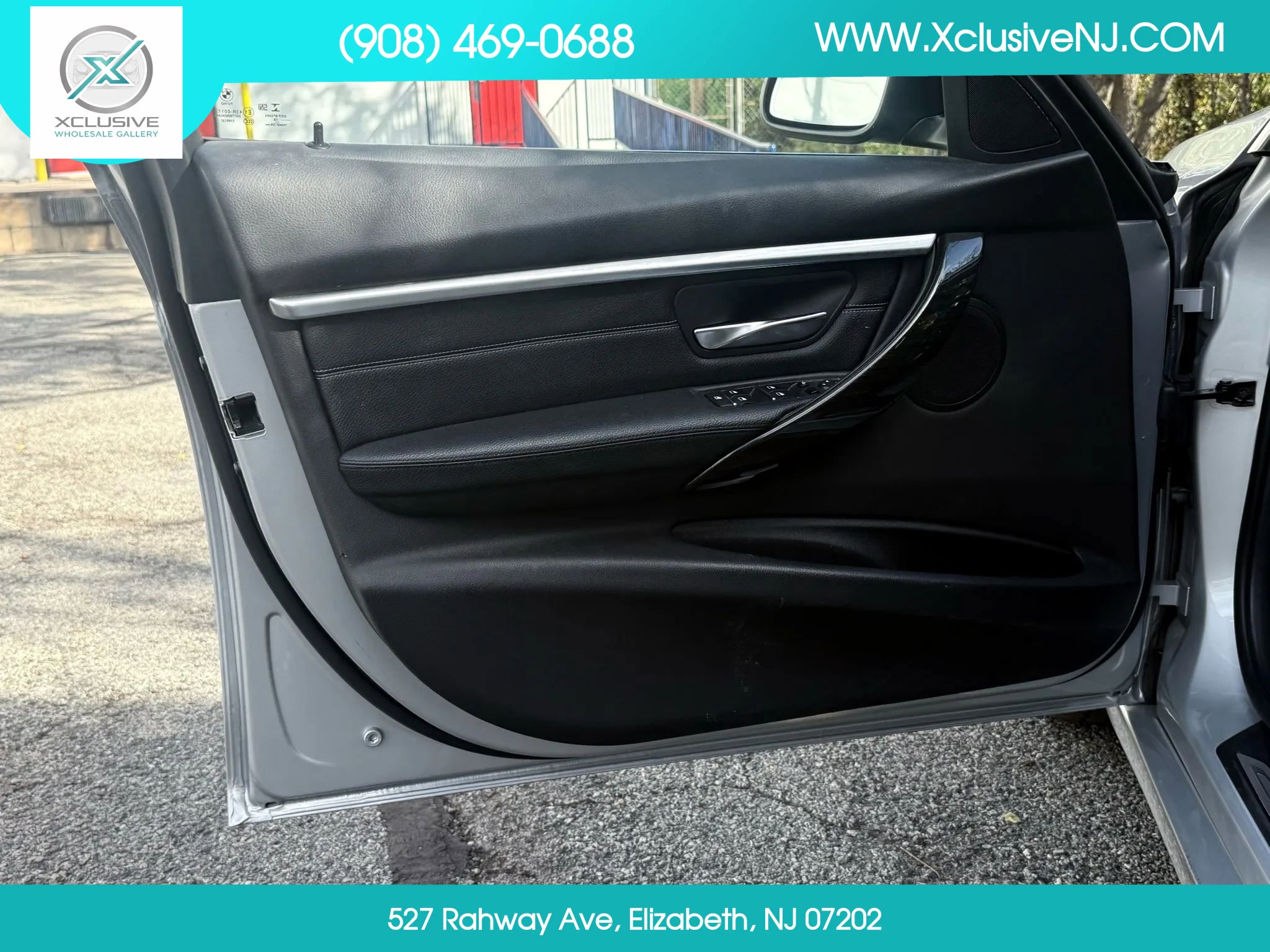 Used 2018 BMW 330i xDrive Sedan w/ Convenience Package image 7