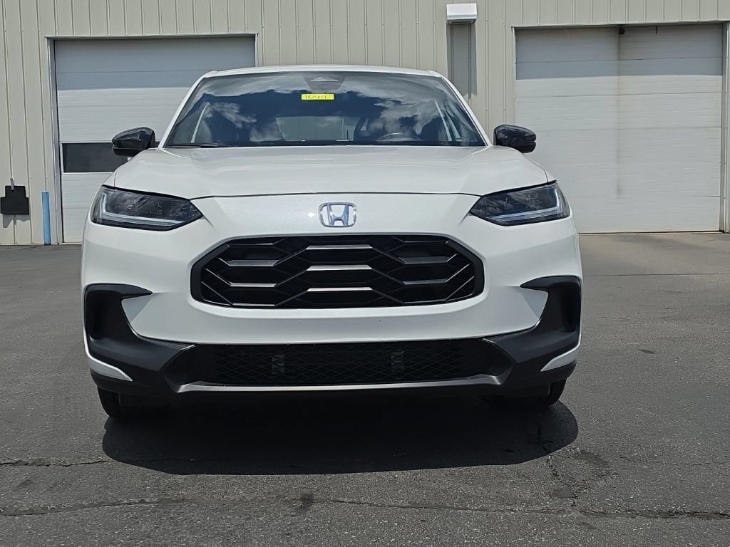Used 2025 Honda HR-V Sport image 2