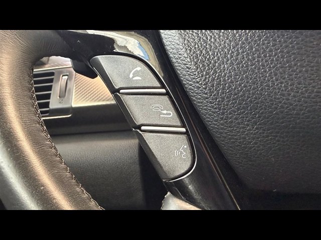 Certified 2017 Honda Accord EX-L image 32