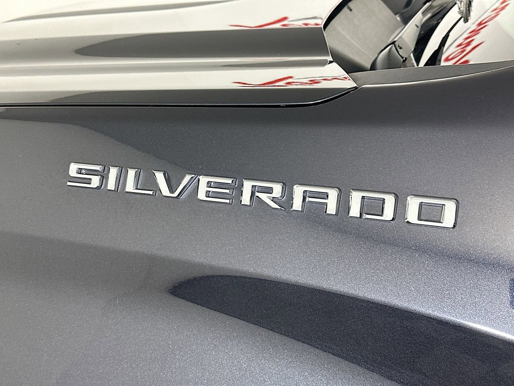 Used 2022 Chevrolet Silverado 1500 Custom image 28