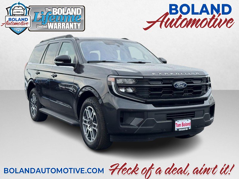 Used 2025 Ford Expedition Active