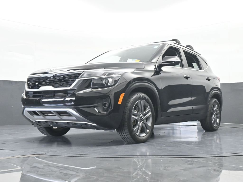 Used 2023 Kia Seltos S image 49