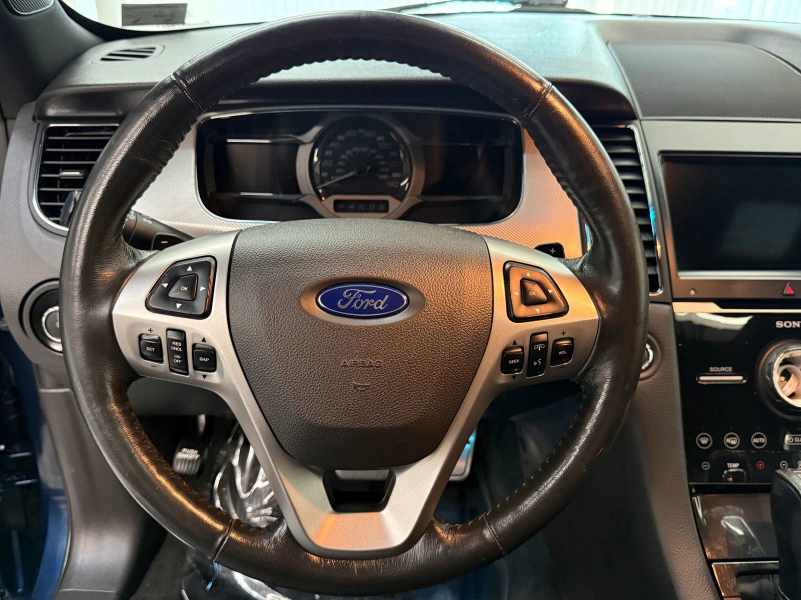 Used 2017 Ford Taurus SHO w/ Driver Assist Package image 30