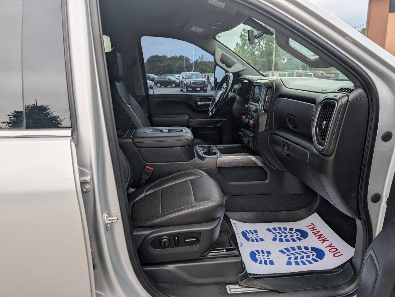 Used 2020 Chevrolet Silverado 2500 LTZ w/ LTZ Plus Package image 13