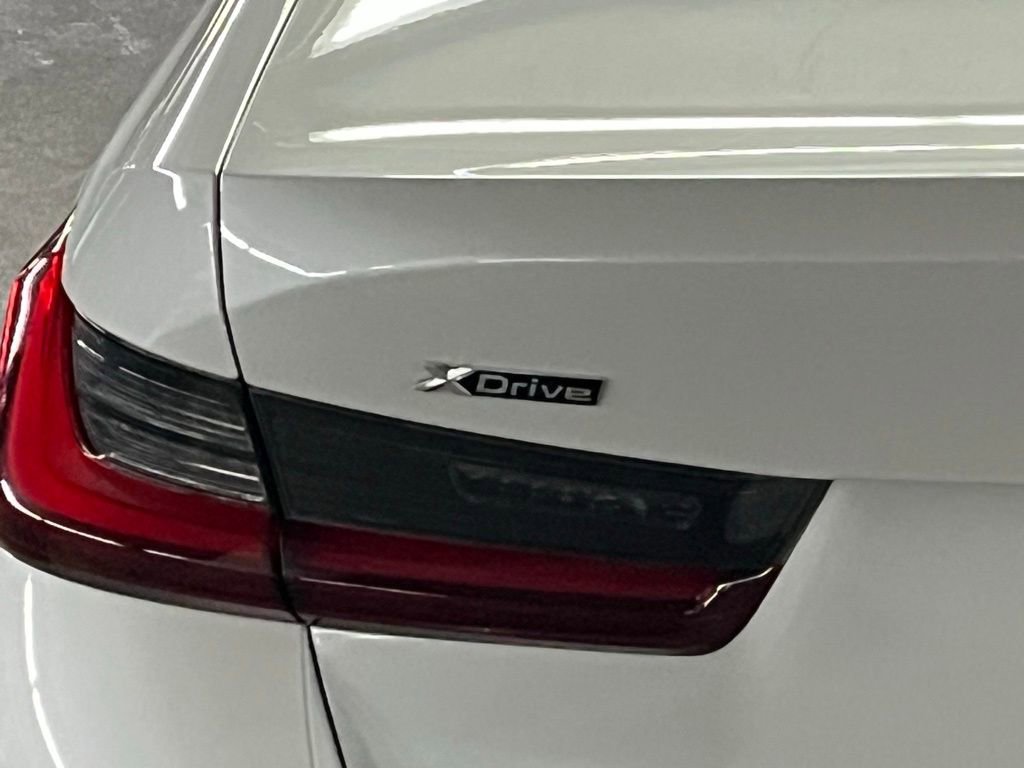 Used 2023 BMW 330i xDrive 330i xDrive image 34