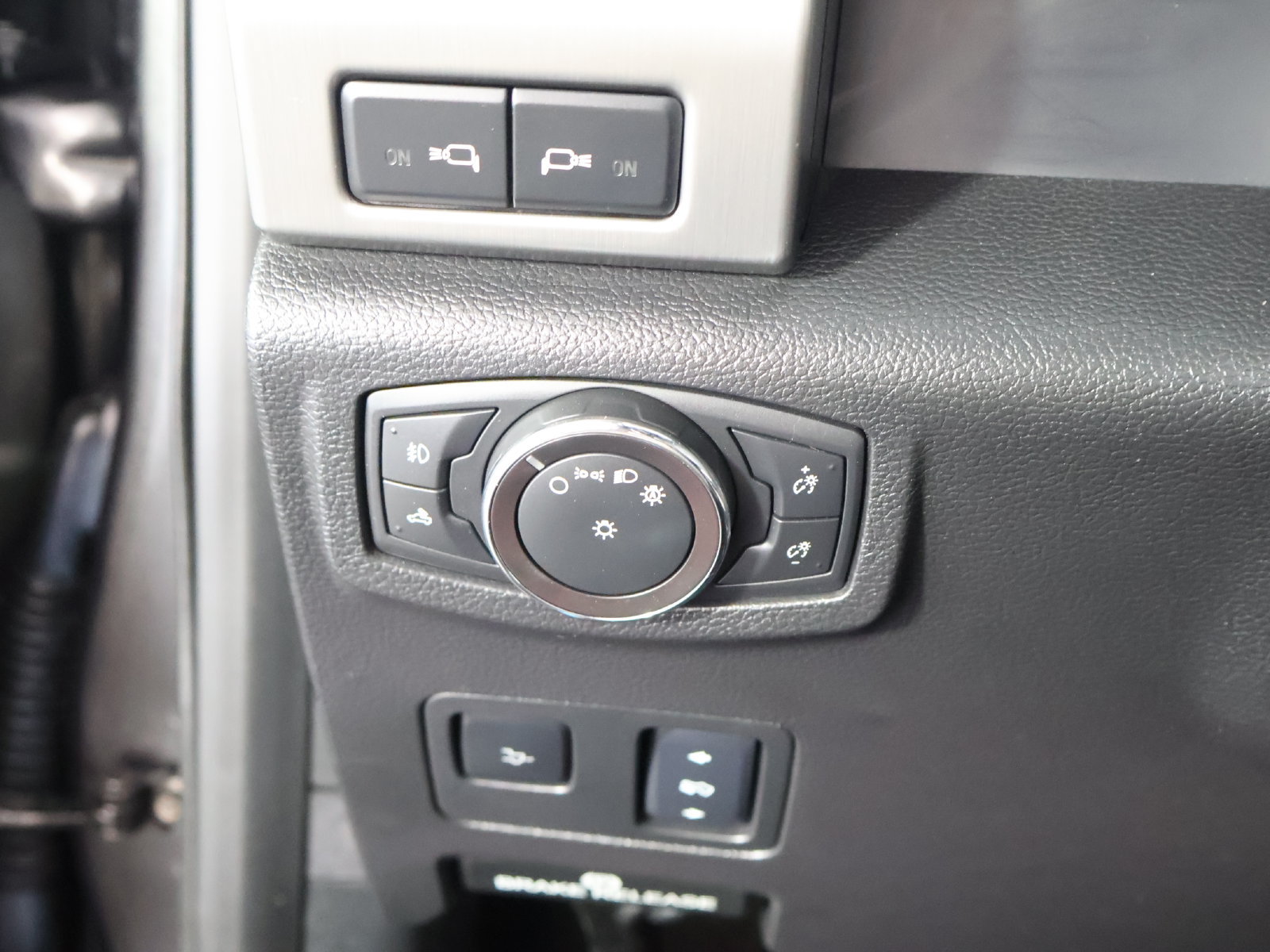 Used 2017 Ford F250 4x4 Crew Cab Super Duty image 47