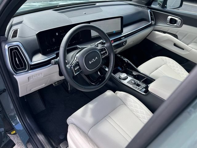 Used 2025 Kia Sorento SX Prestige AWD/4WD image 13