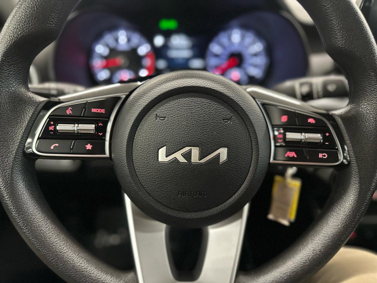 Used 2024 Kia Forte LXS image 20