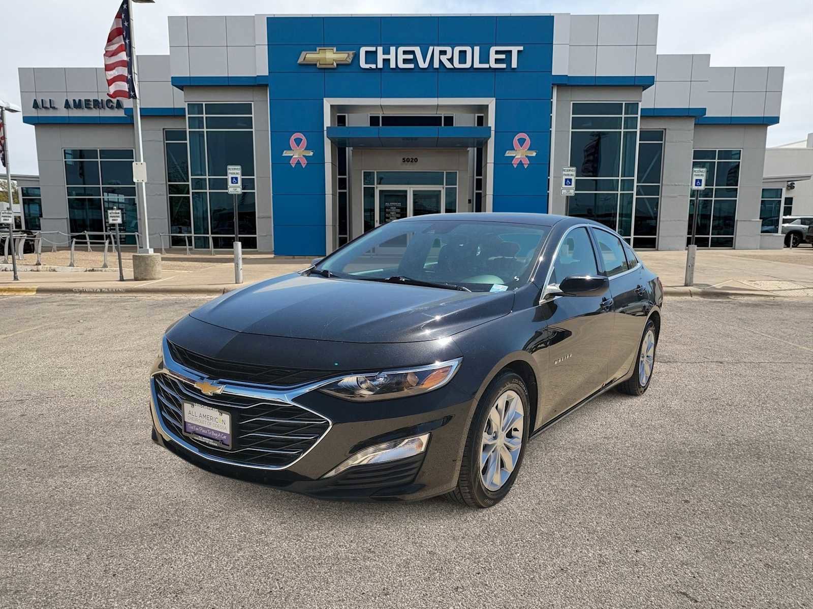 Used 2024 Chevrolet Malibu LT FWD image 1