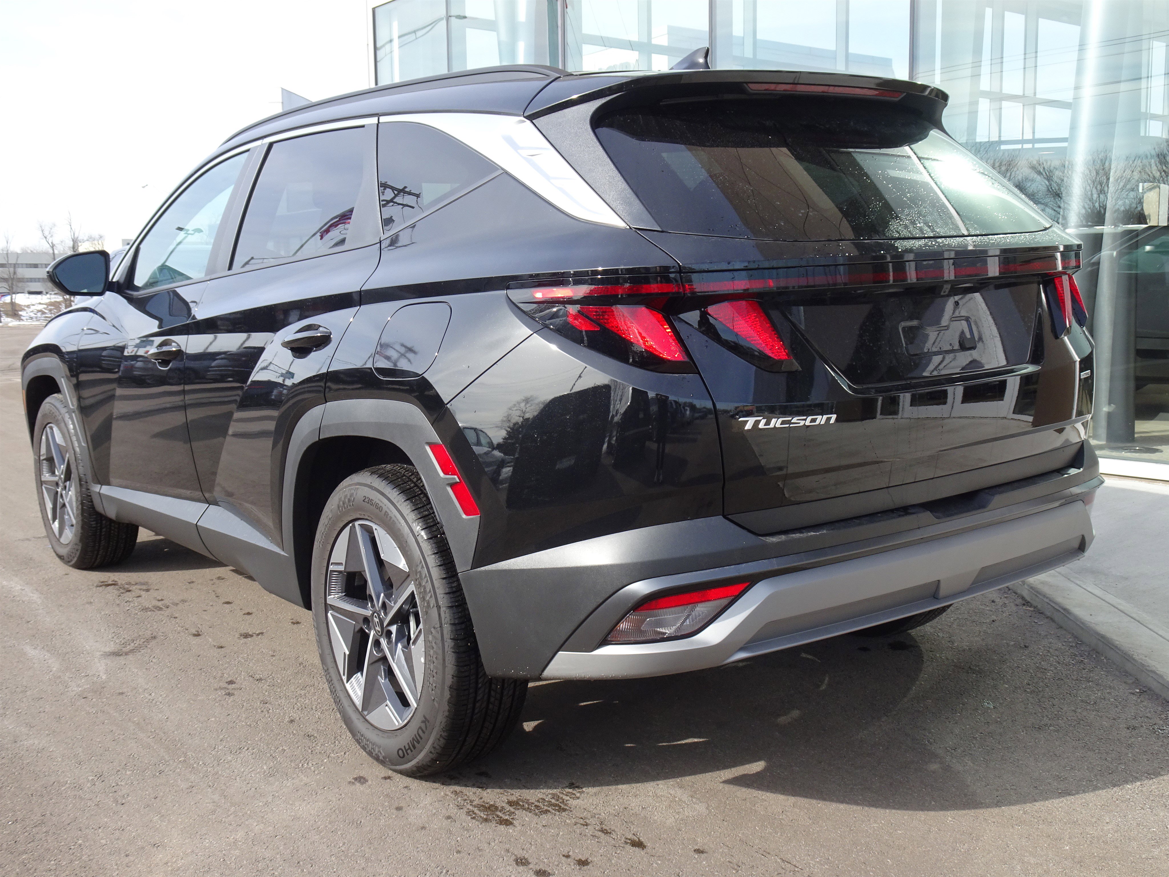 New 2025 Hyundai Tucson SEL image 3