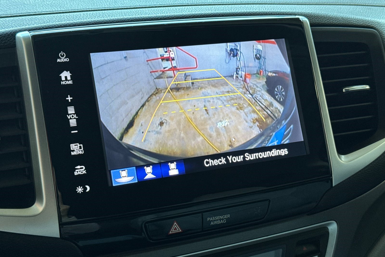 Used 2017 Honda Pilot EX image 24