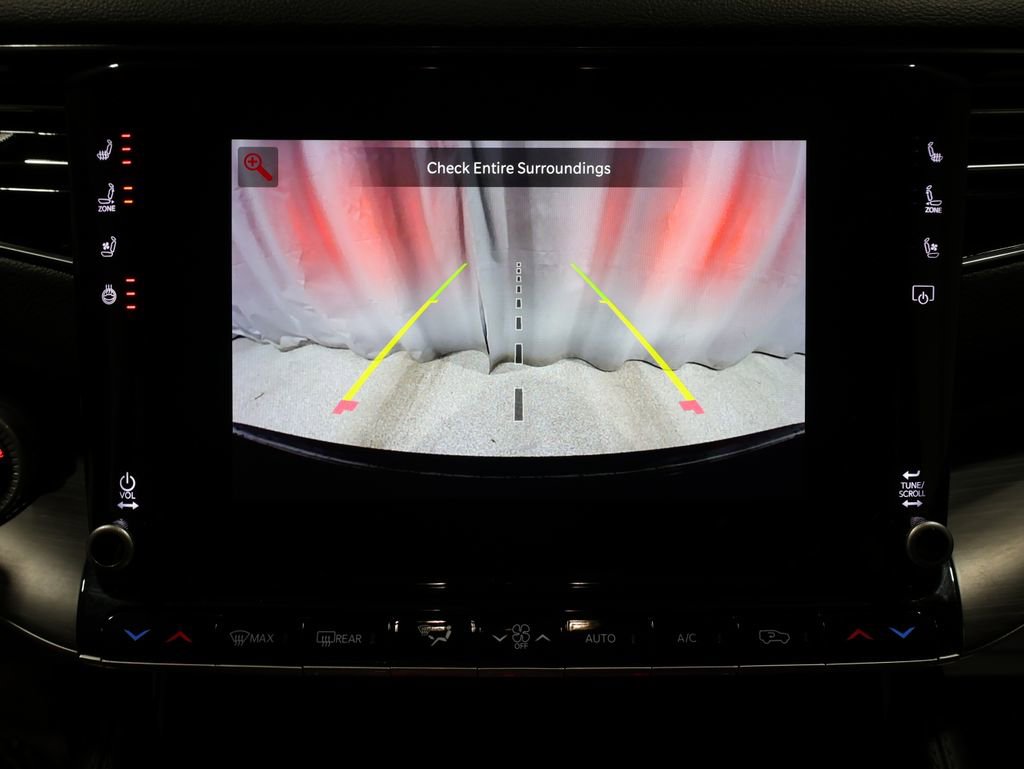 Used 2024 Jeep Wagoneer L Series III w/ Flexible Seating Group image 29