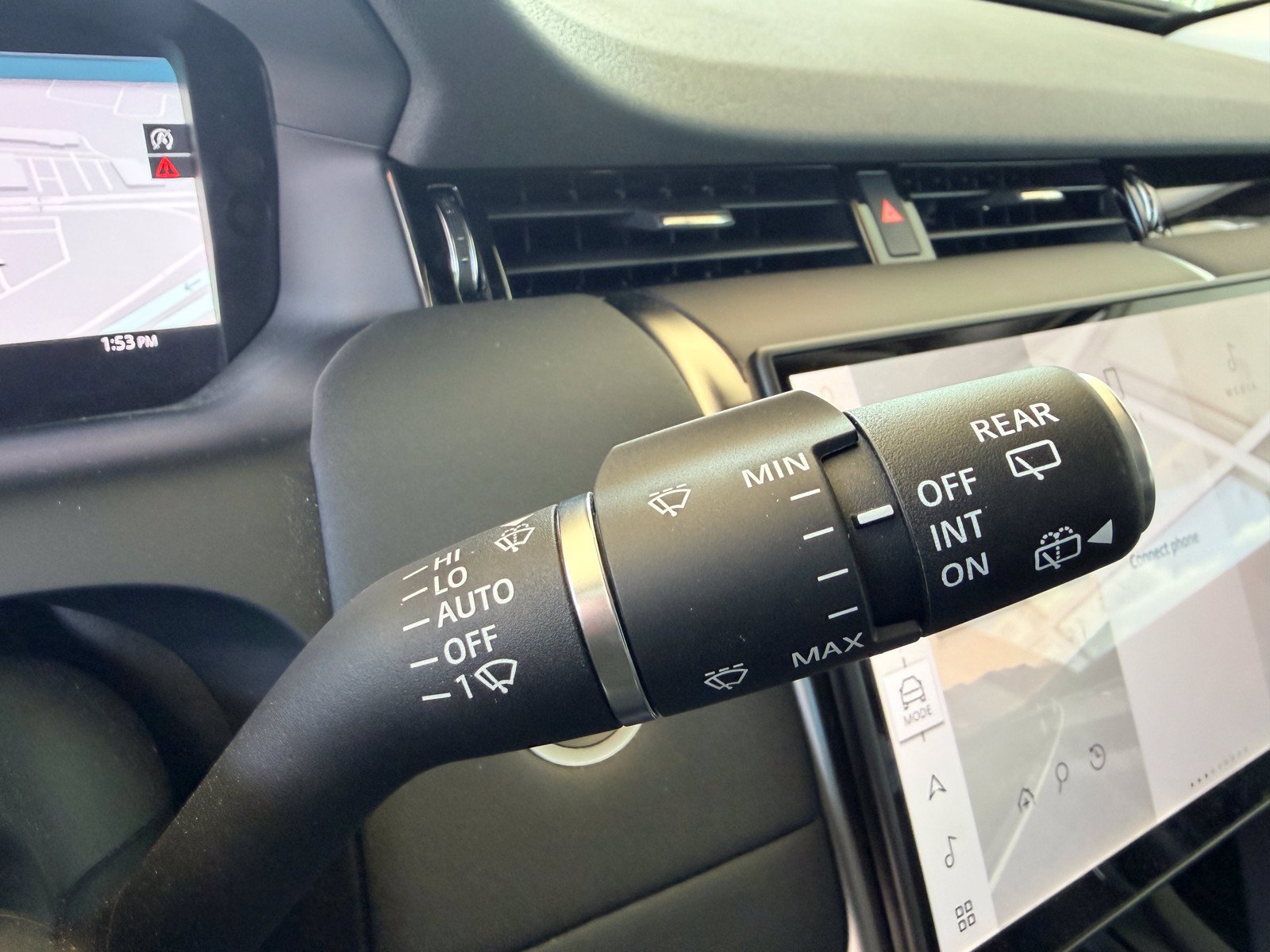 Used 2025 Land Rover Discovery Sport S AWD/4WD image 18