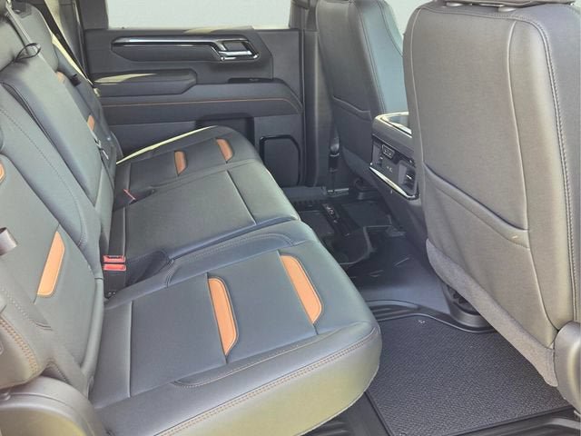 New 2026 GMC Sierra 2500 AT4 w/ Technology Package AWD/4WD image 17
