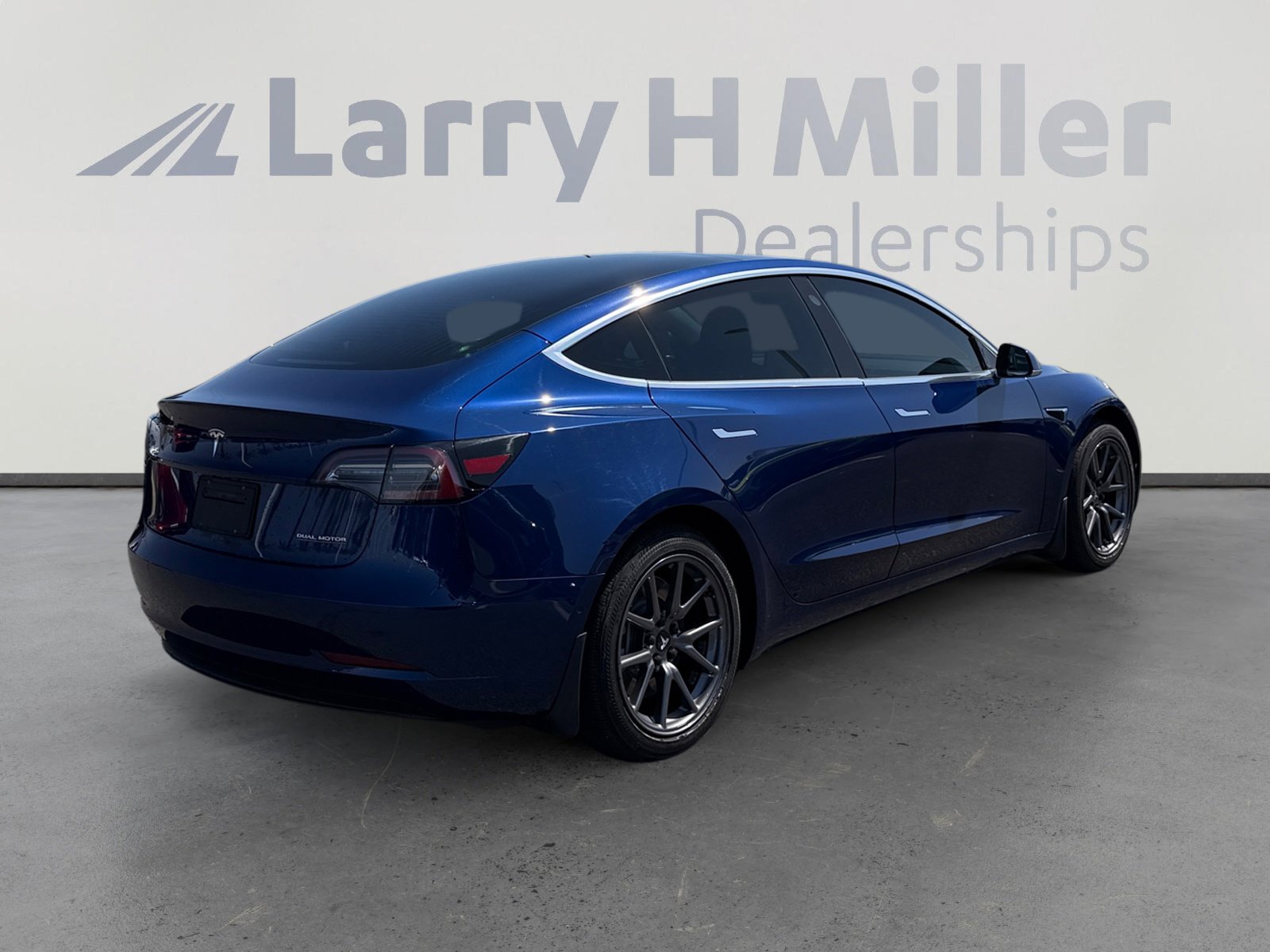 Used 2019 Tesla Model 3 Performance AWD/4WD image 5