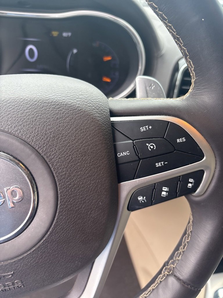 Used 2020 Jeep Grand Cherokee Summit image 21