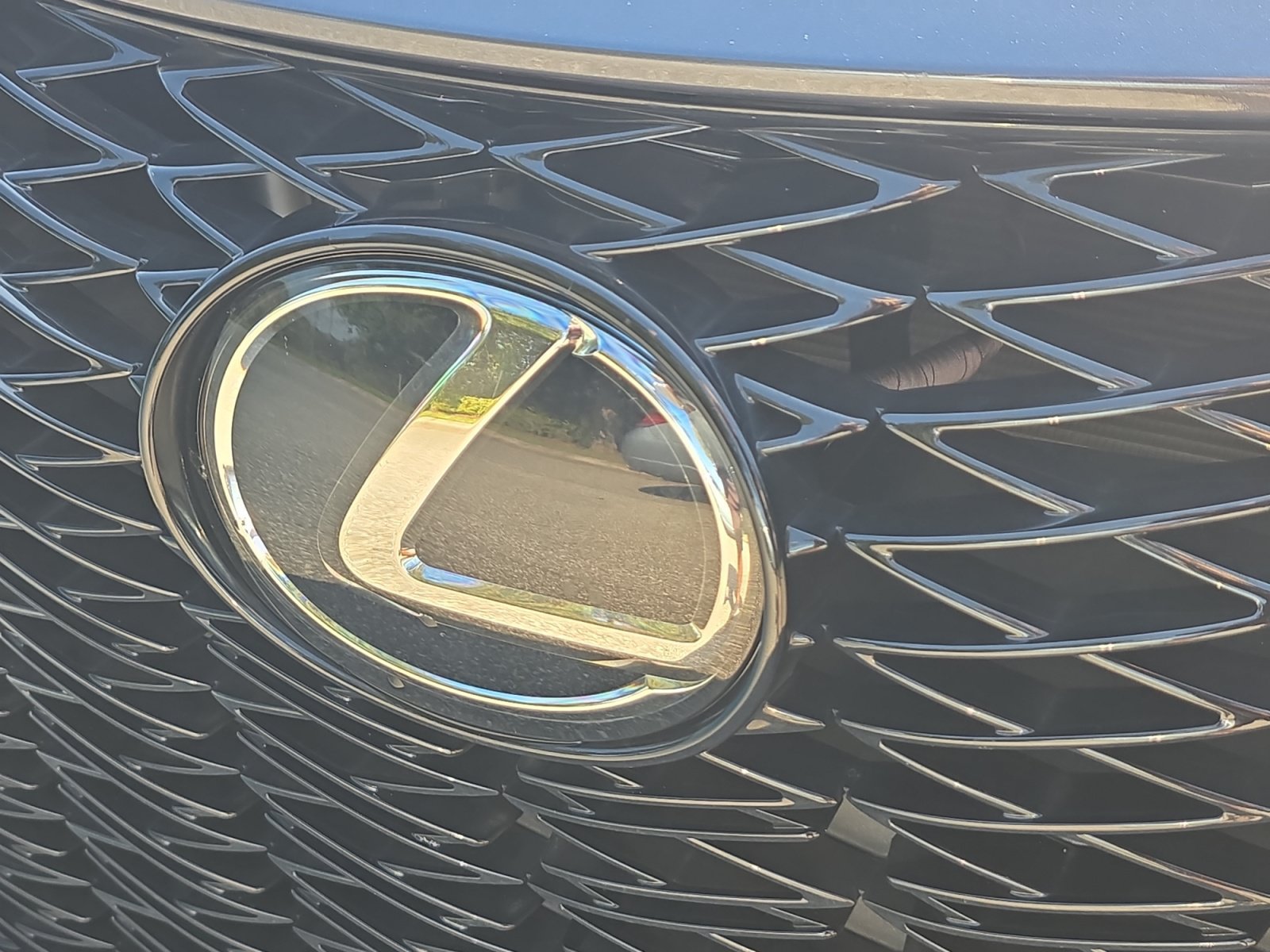 Used 2024 Lexus IS 350 F Sport RWD image 30