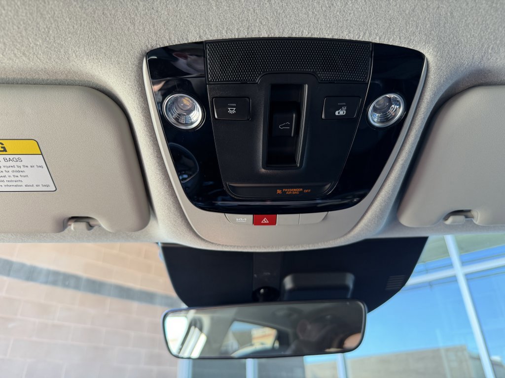 Used 2023 Kia Niro EX Touring image 27